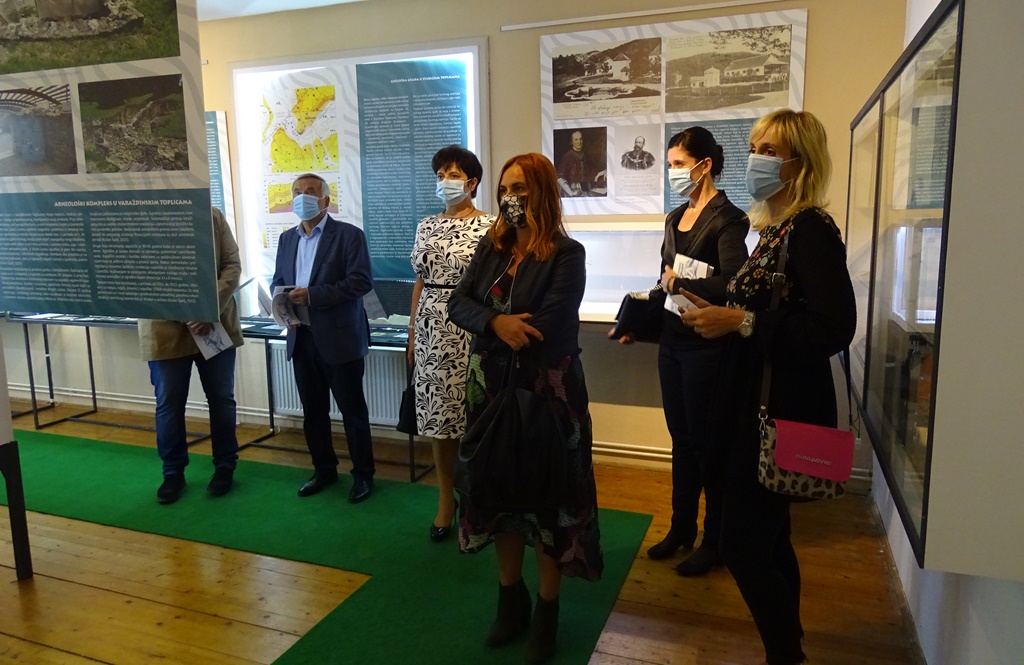 Image 4632622 (auto)