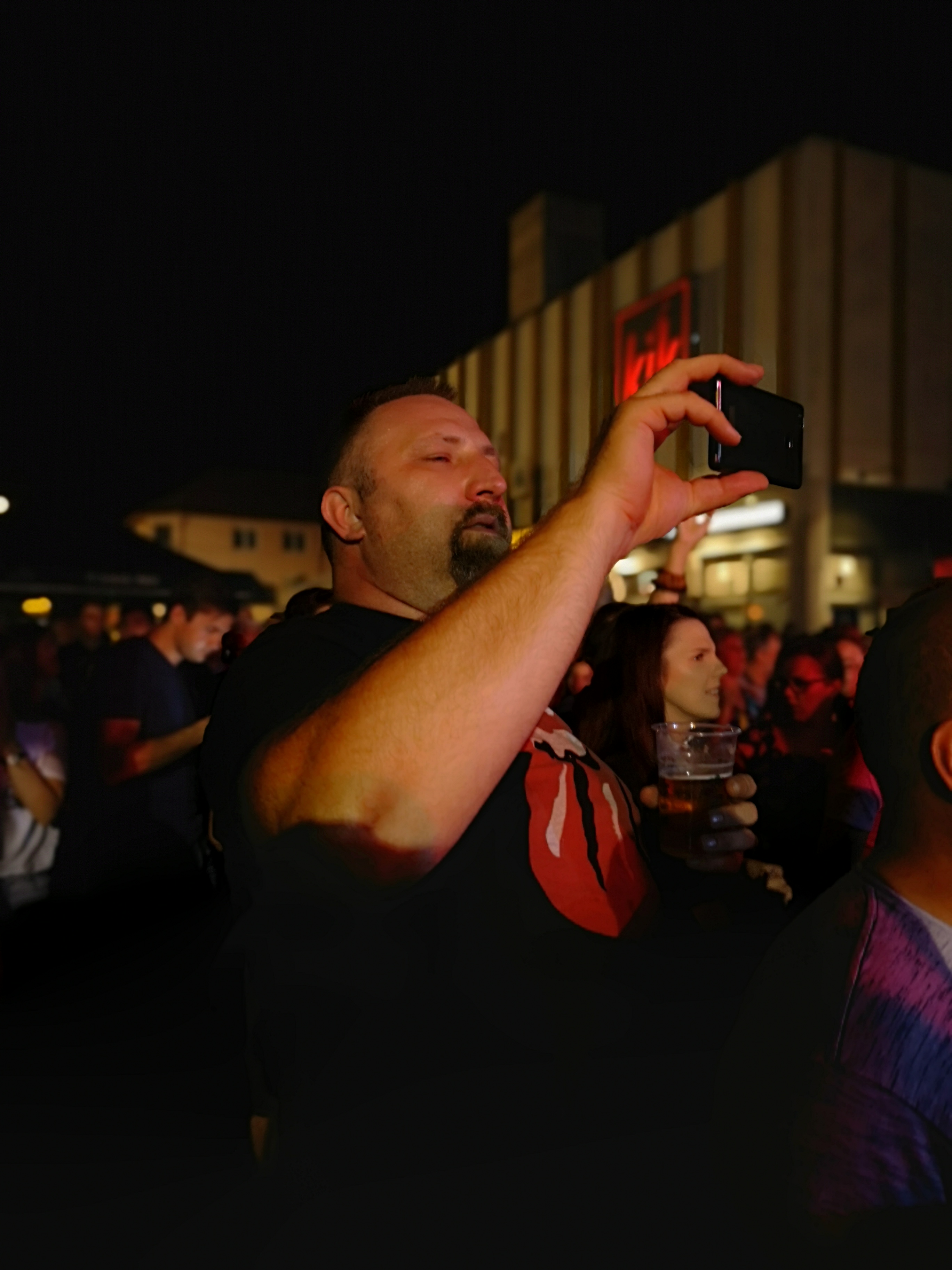 Psihomodo pop, Ivanec