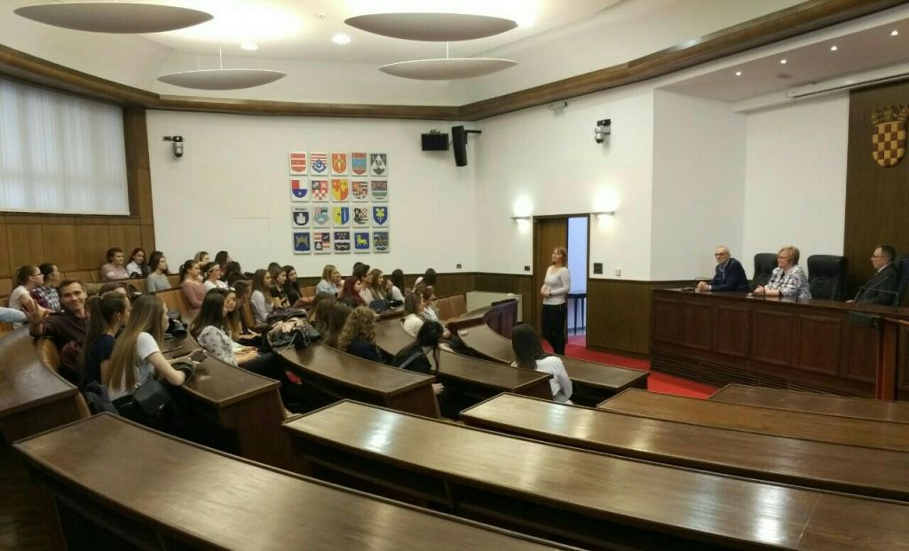 3072629316574901942997347367916