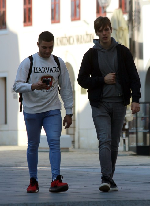 Image 5514582 (auto)