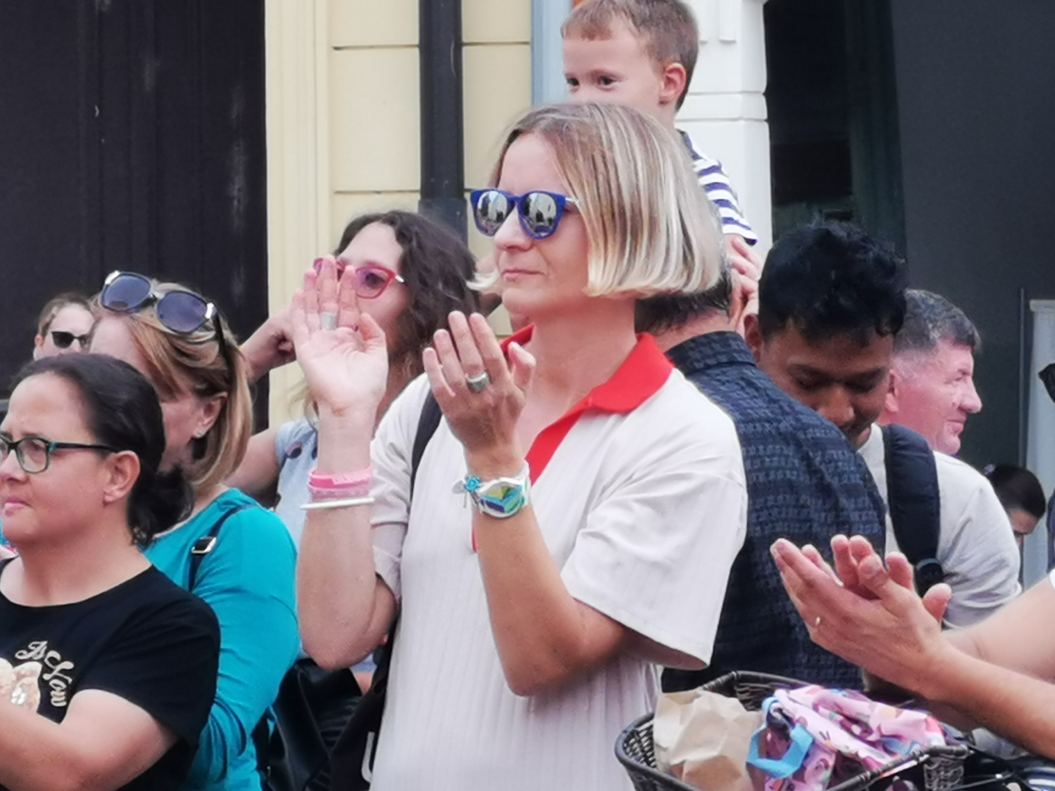 Drom, Drum Attack, Mirror Crew