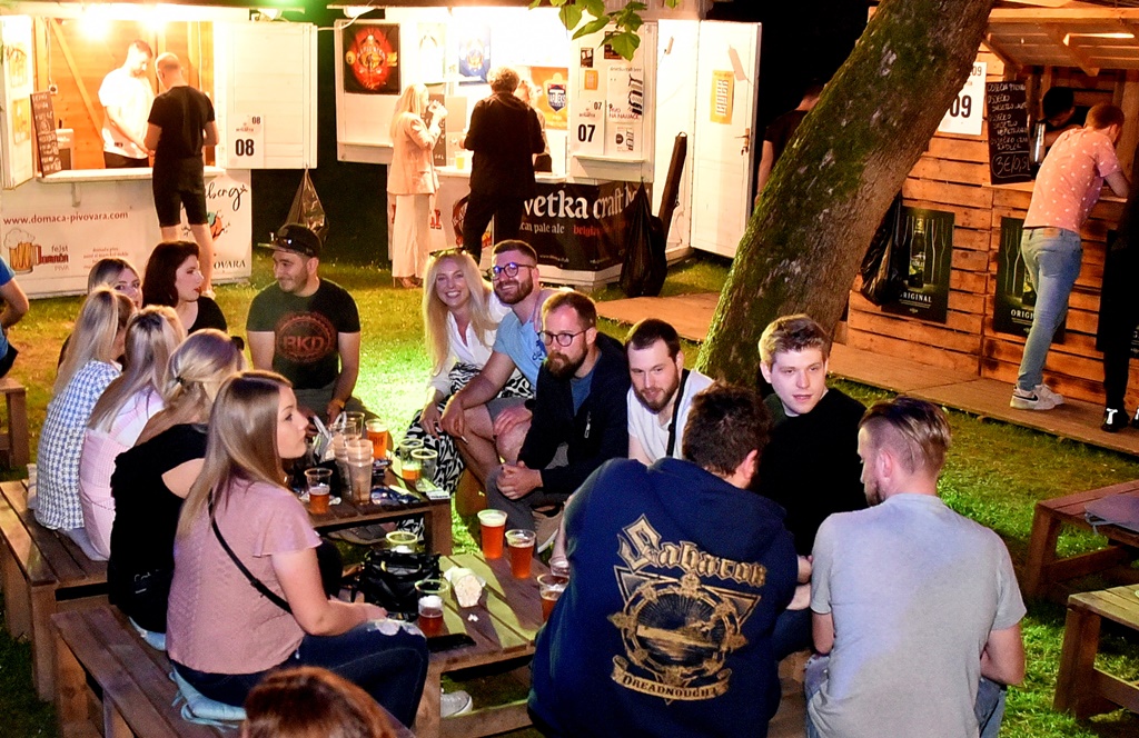 Image 5718269 (auto)