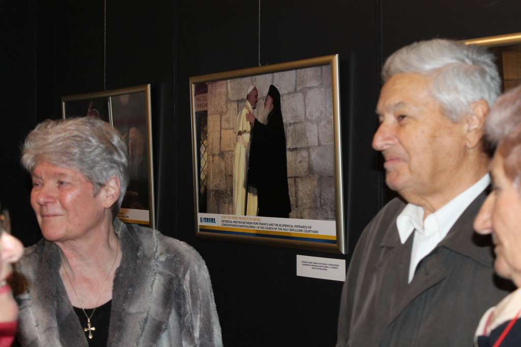 izlozbapapa012563938