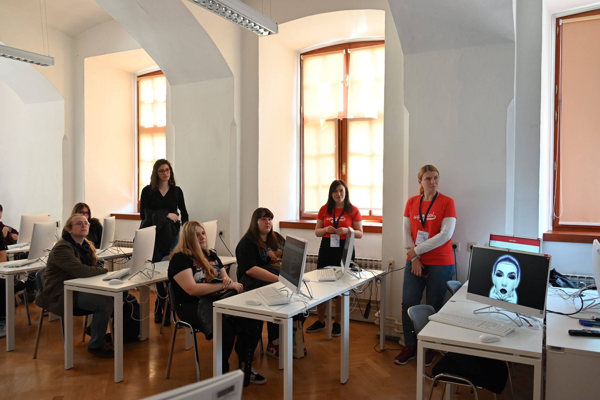 Image 5680127 (auto)