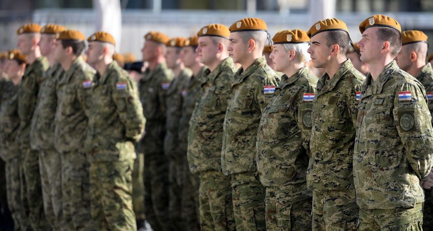 Legendarne Pume proslavile 27. obljetnicu ustrojavanja 20.12.2019. Legendarne Pume proslavile 27. obljetnicu ustrojavanja 20.12.2019.