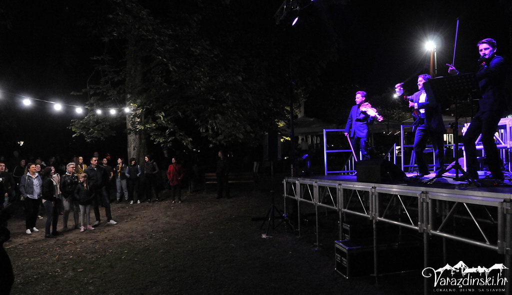 Total Baroque – electro show