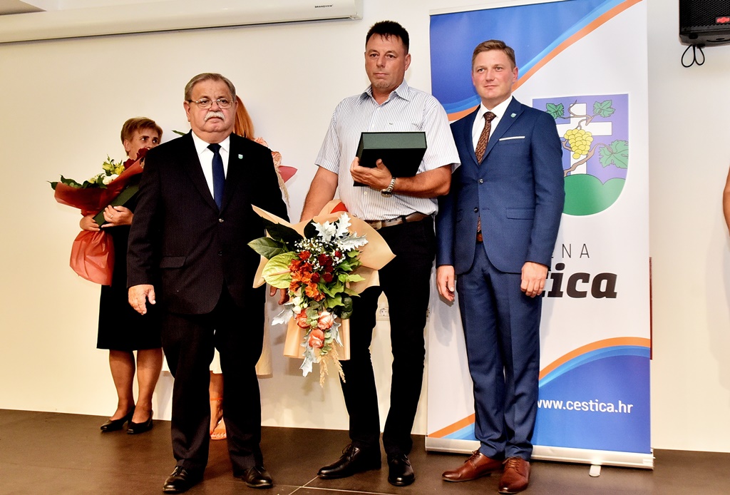 Image 5838025 (auto)