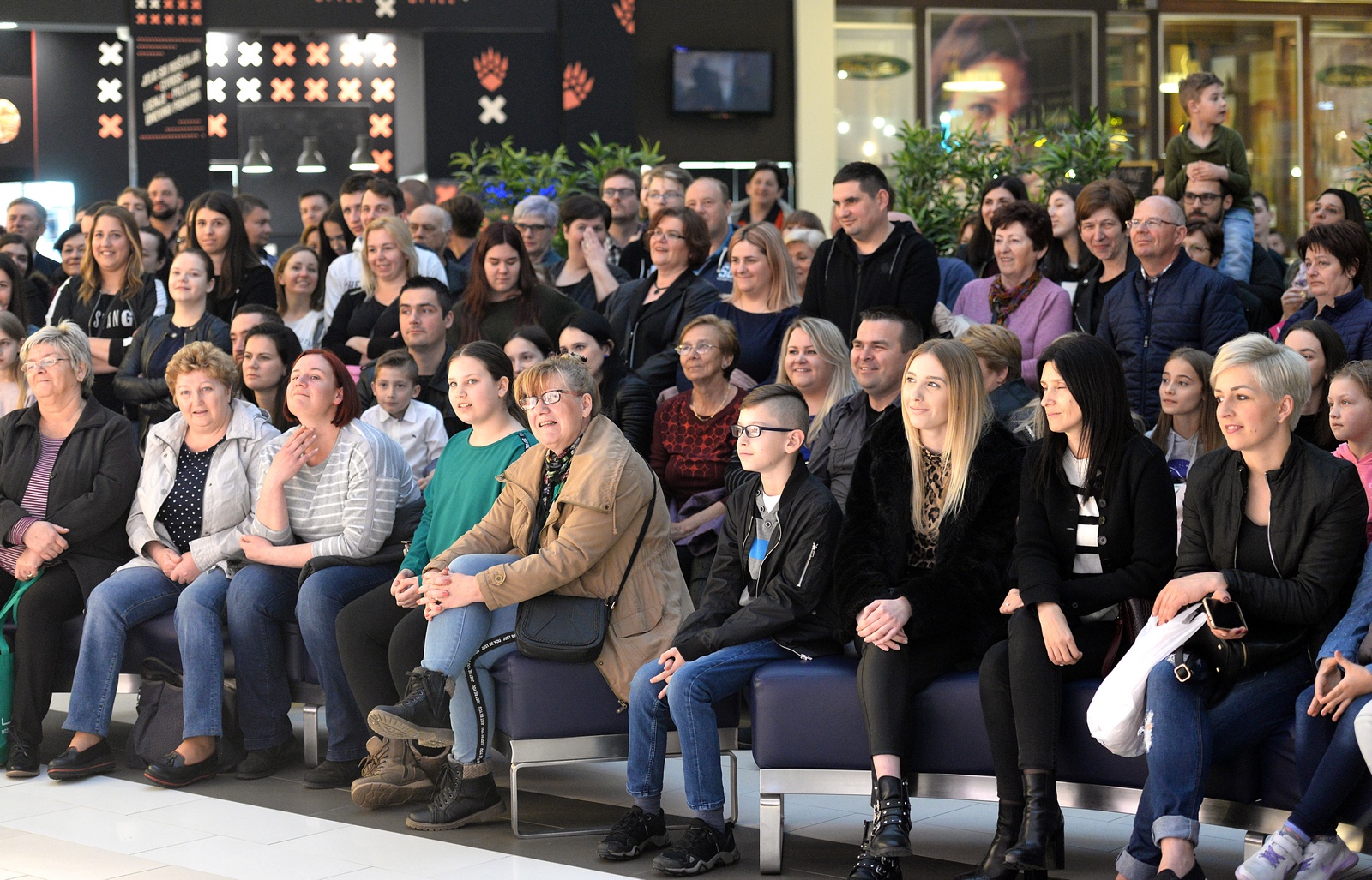 Trgovački centar Lumini Trgovački centar Lumini