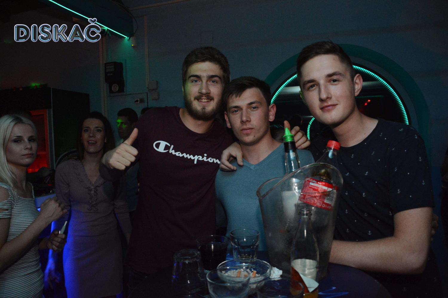 Image 3822947 (auto)