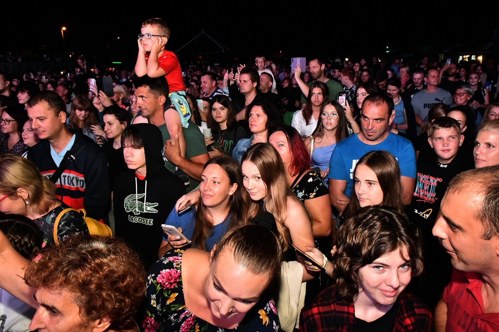 Image 5452532 (auto)