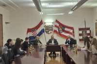 42afb2c5-0f65-4657-9191-9c4152b32c4c