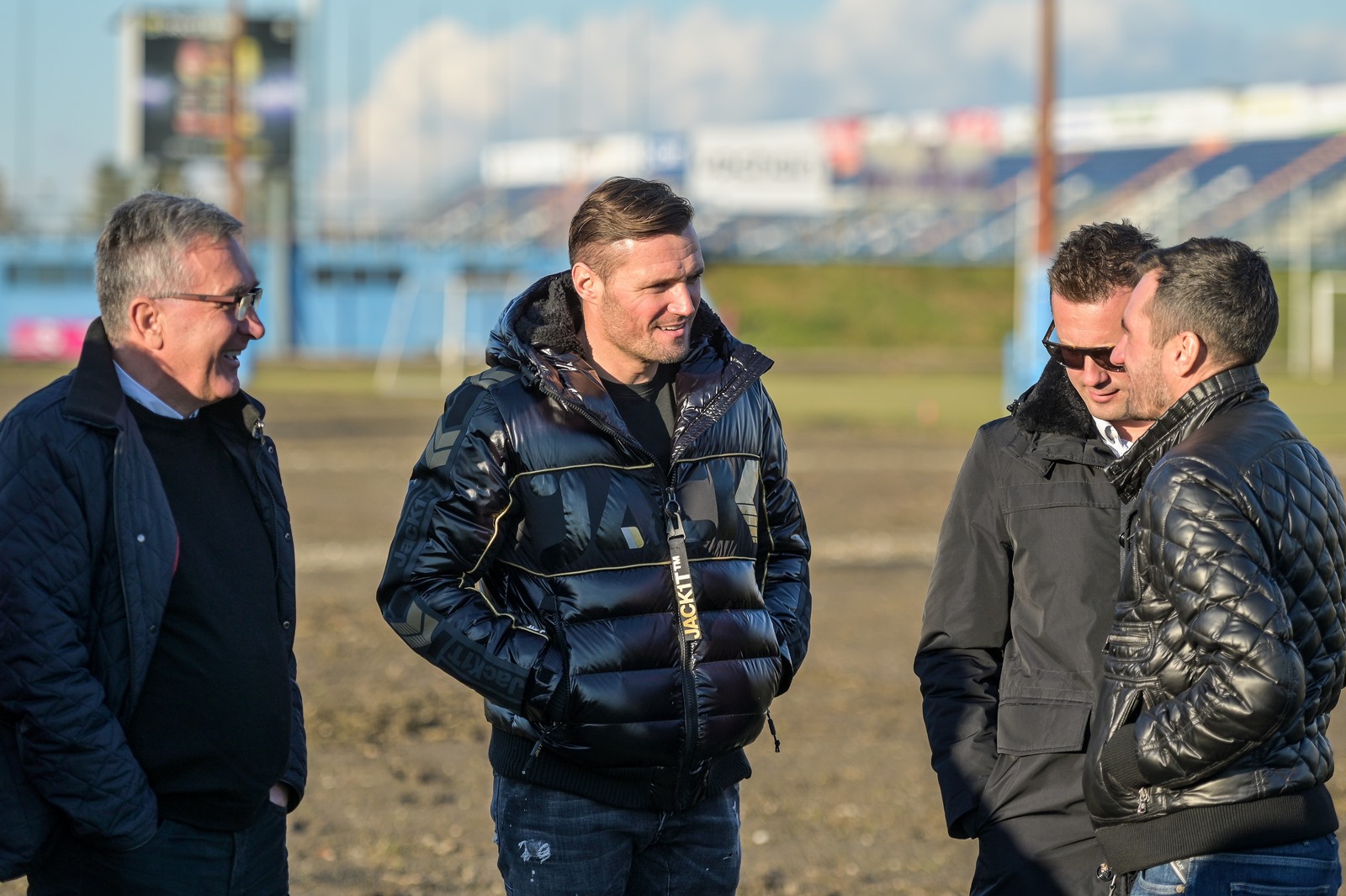 Image 5180138 (auto)