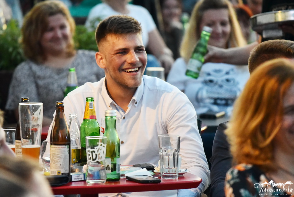 Image 4532210 (auto)