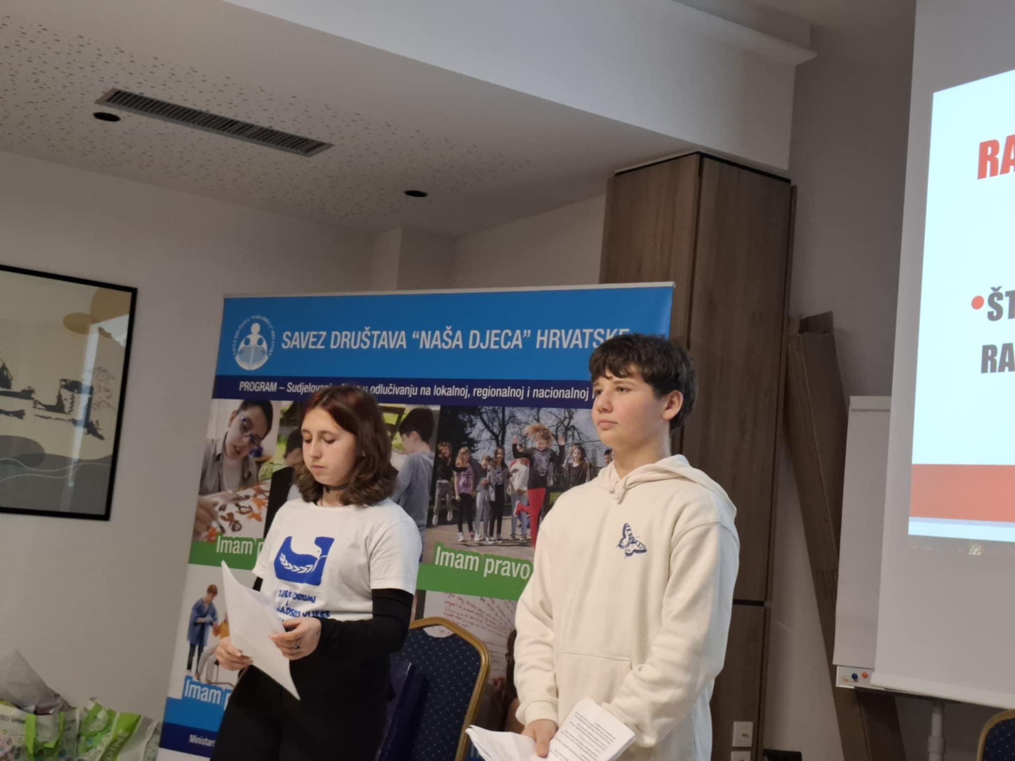 43fafbcd-f314-4cba-9e61-951497d03b04