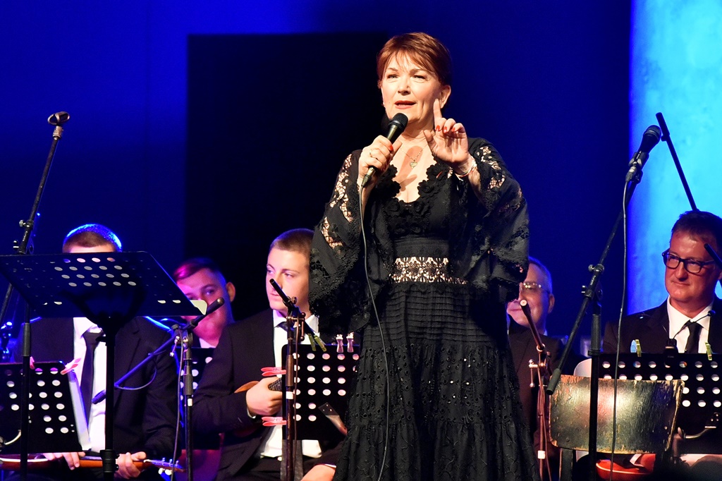 Zorica Kondža, Tedi Spalato