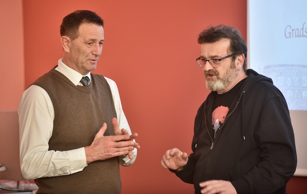 Image 5626891 (auto)