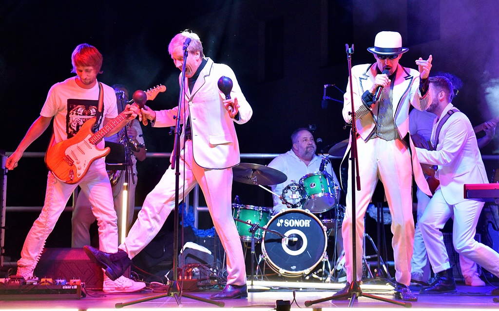 Image 5863397 (auto)