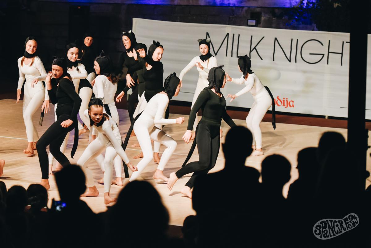 Image 5456044 (auto)