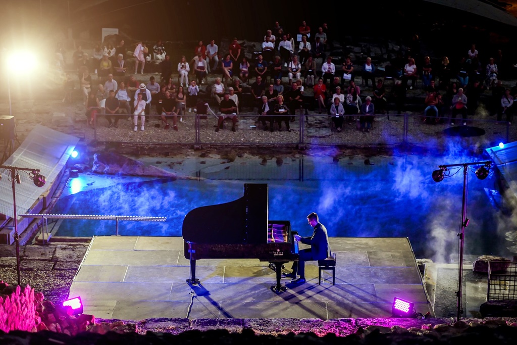 Image 5831703 (auto)