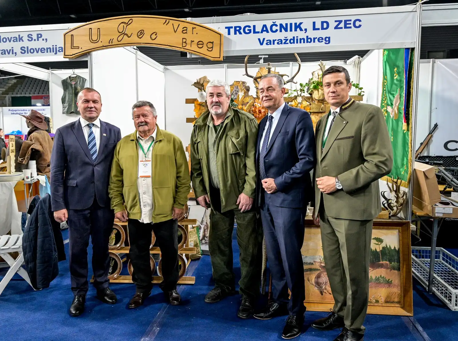 461952091_935441395280023_5381964575179115387_n