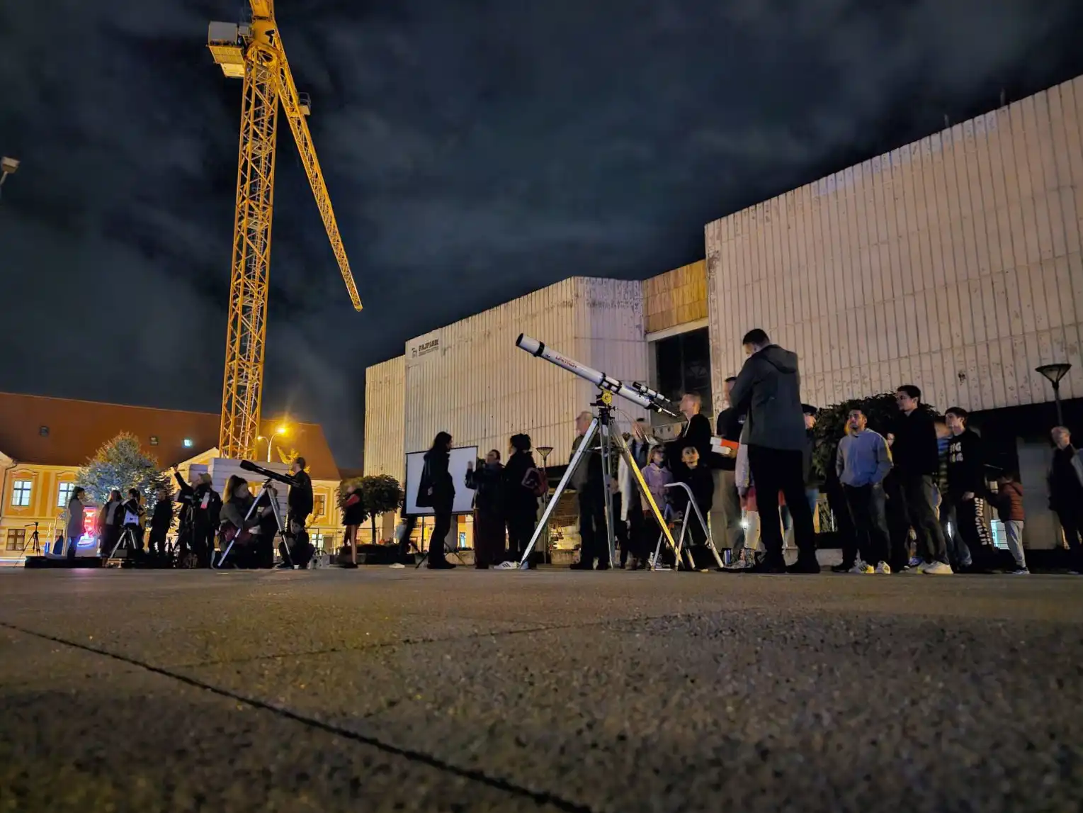 462633813_560701529668480_9161188036614585022_n