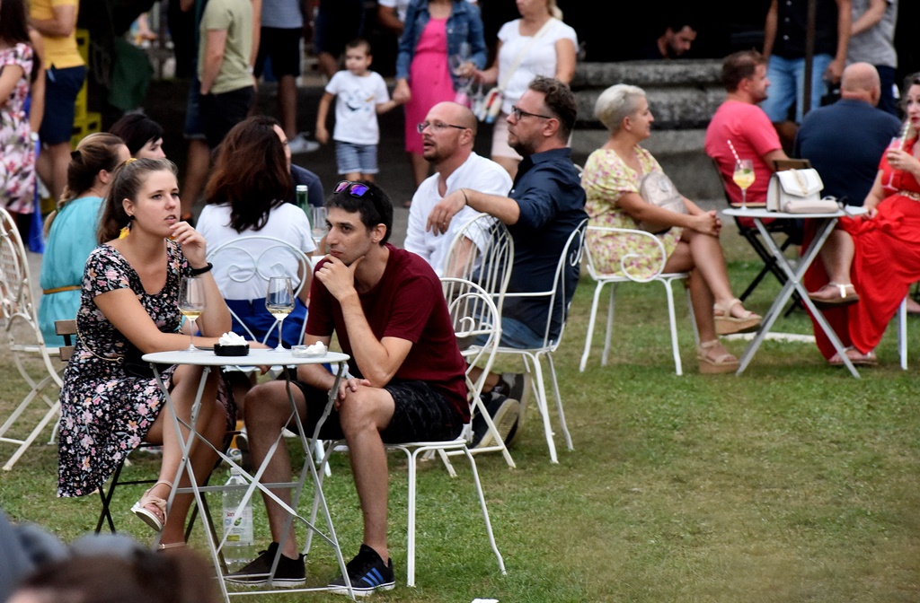 Image 5457310 (auto)