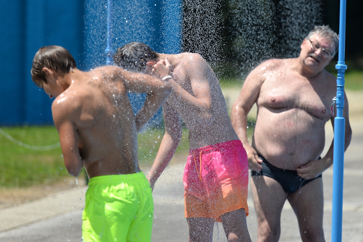 Dravski bazeni – prvi kupači Dravski bazeni – prvi kupači