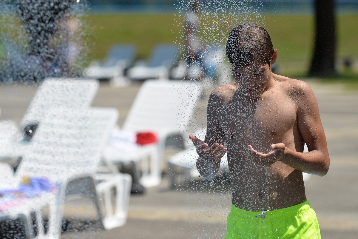 Dravski bazeni – prvi kupači Dravski bazeni – prvi kupači