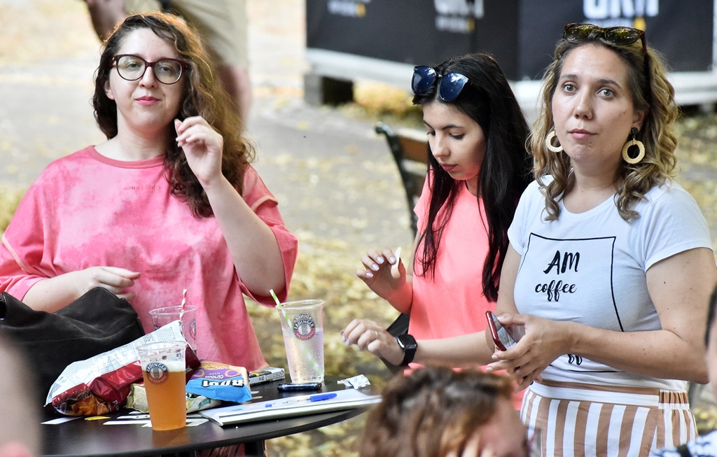 Biergarten 15.6.2022. Open air pub quiz by Darac