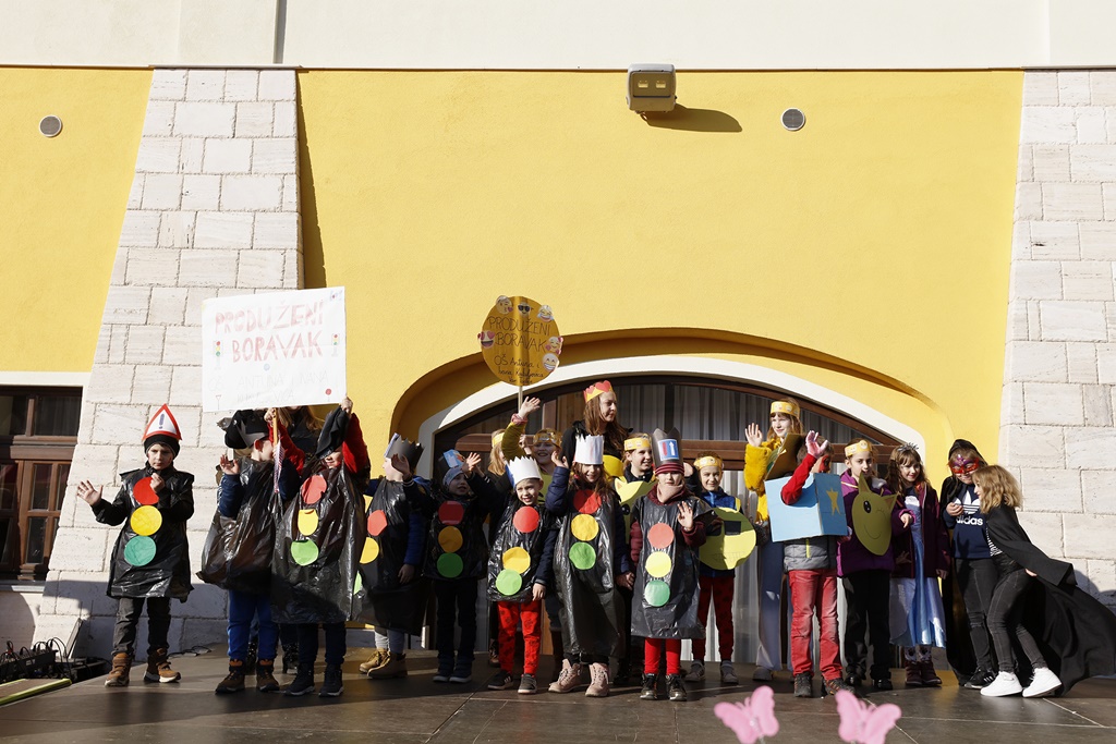 Image 5612683 (auto)