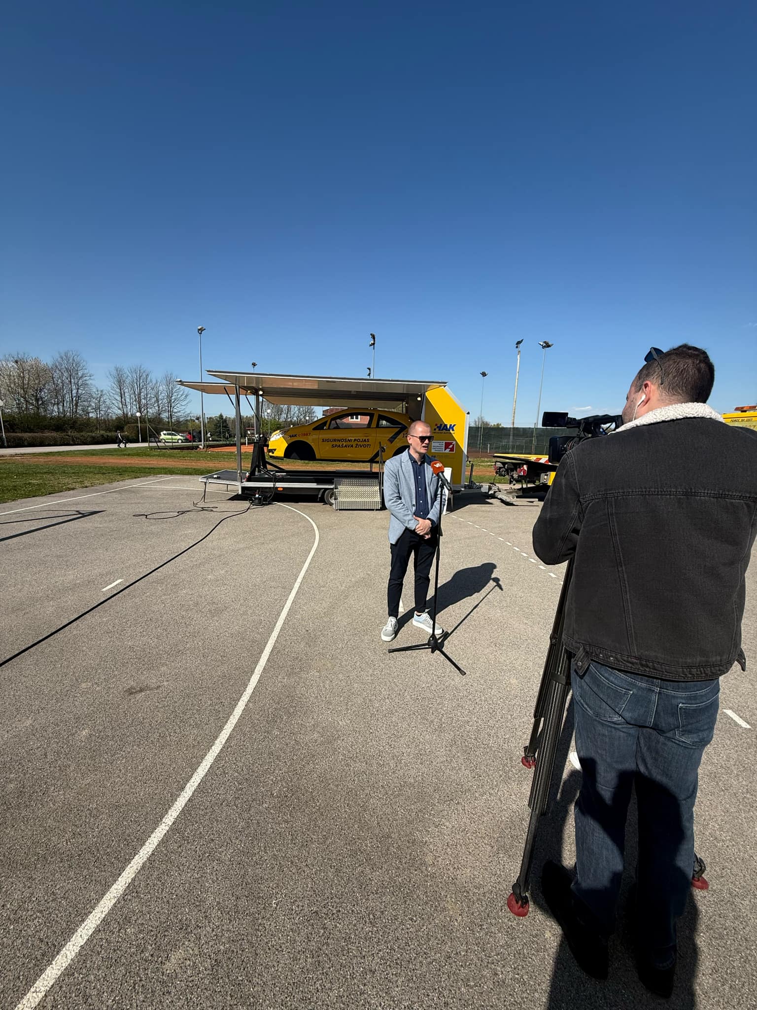 474b52a9-4885-42e2-803e-4e54147fdc79 474b52a9-4885-42e2-803e-4e54147fdc79