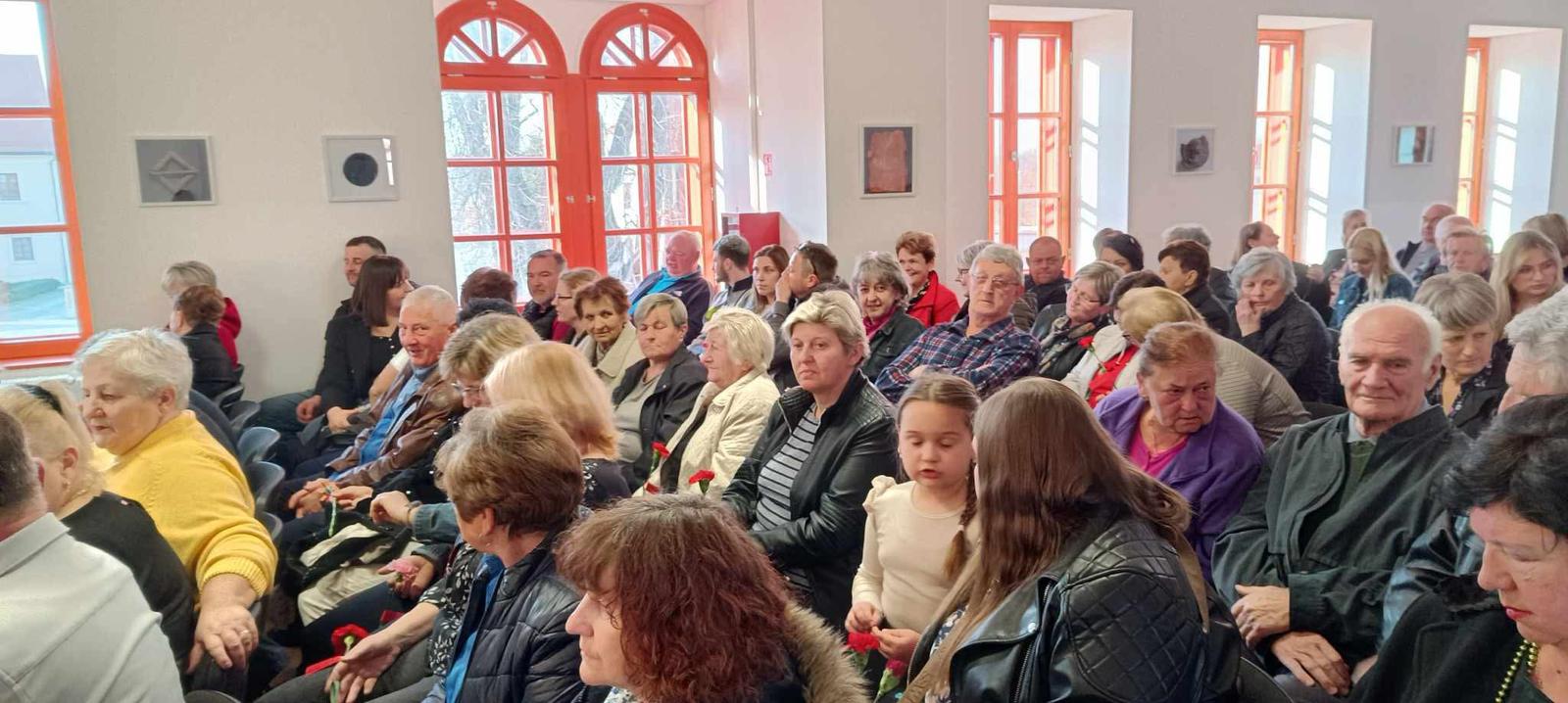 476914666_1152033293602083_6069989084783147039_n 476914666_1152033293602083_6069989084783147039_n