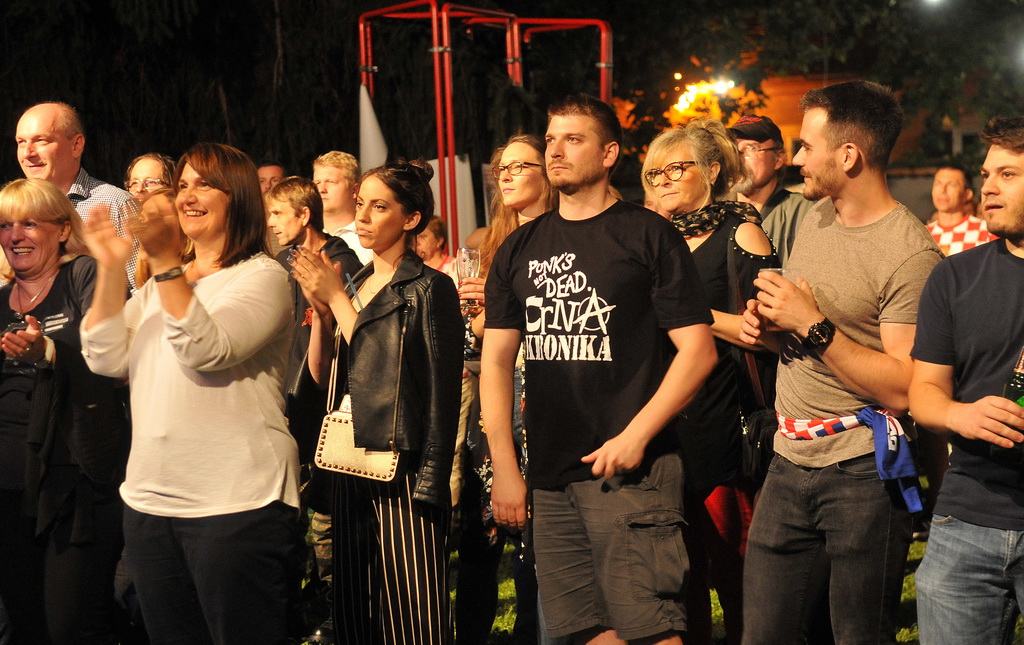 Image 2731253 (auto)