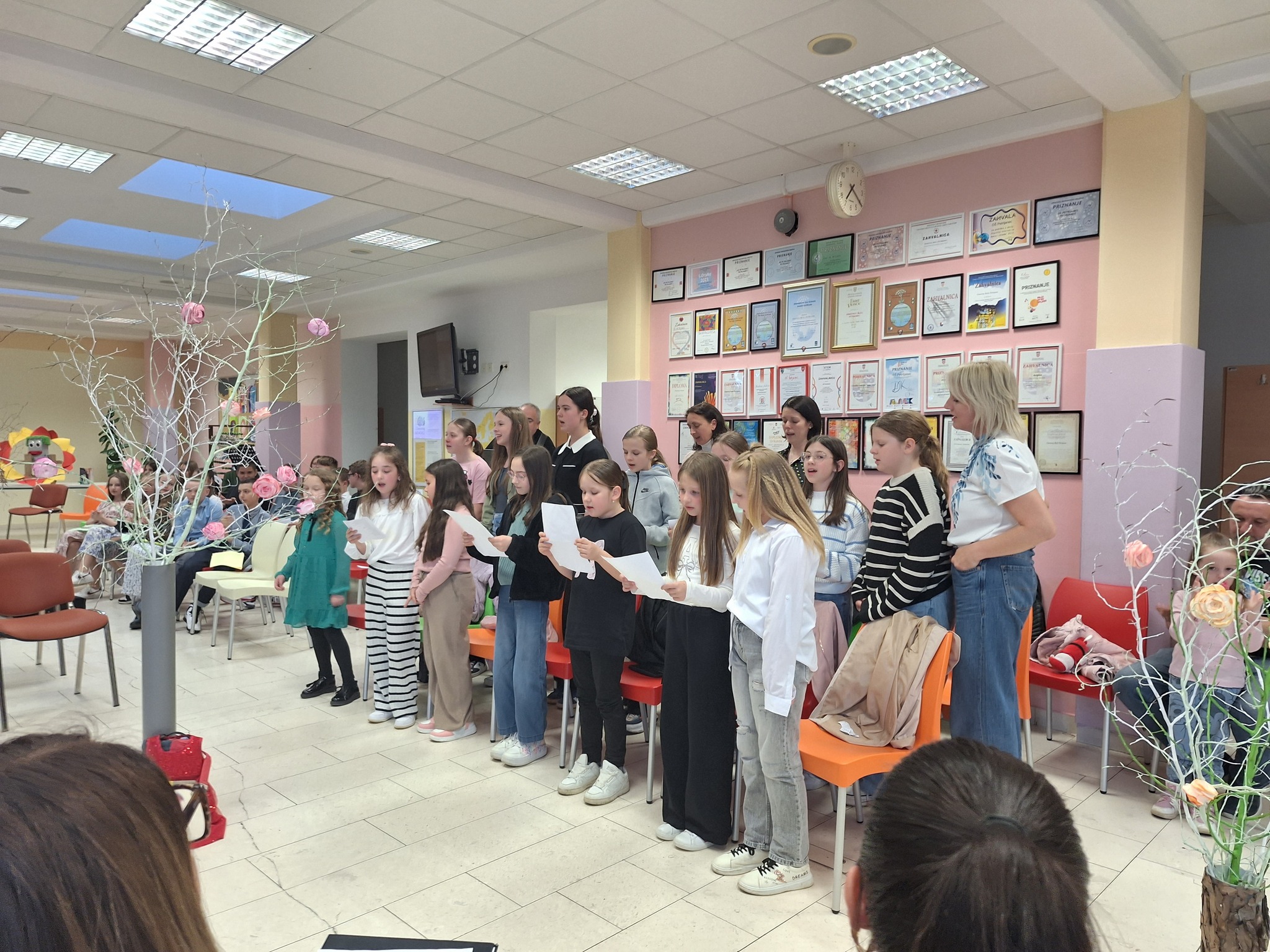 491901085_1175400294378443_4409390478488042439_n 491901085_1175400294378443_4409390478488042439_n