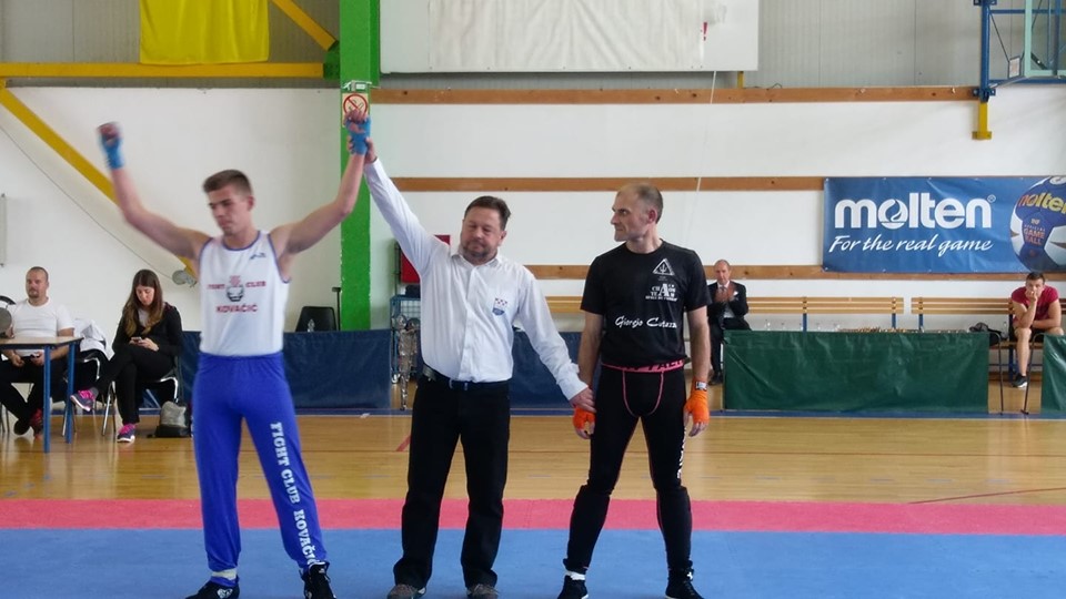 Image 3651031 (auto)