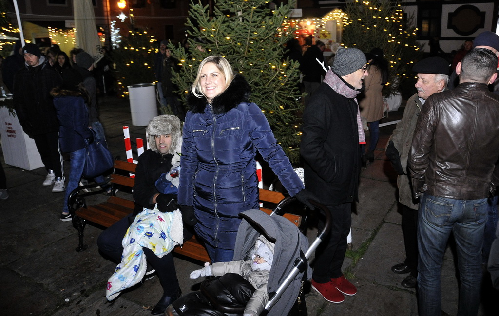 Irma Dragičević na Stančićevom trgu, Advent u Varaždinu 2018. Irma Dragičević na Stančićevom trgu, Advent u Varaždinu 2018.