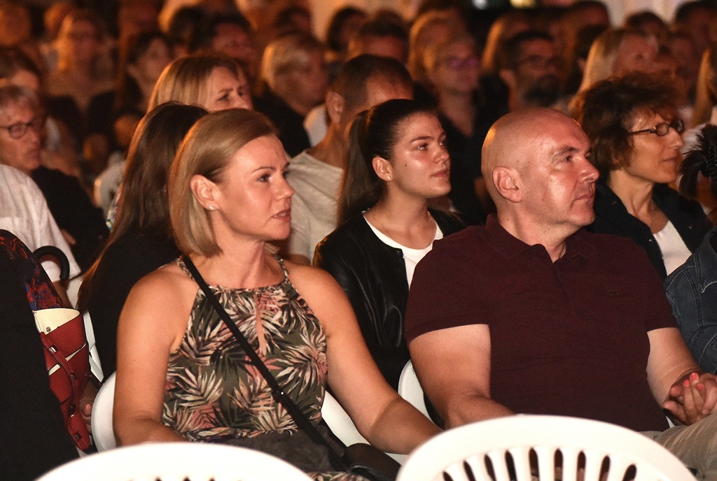 Image 5456932 (auto)