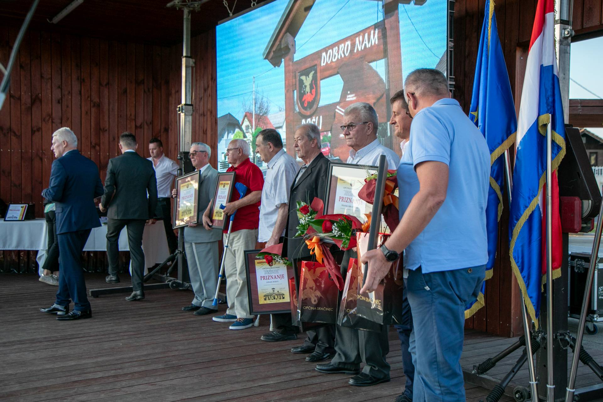 Image 5852189 (auto)