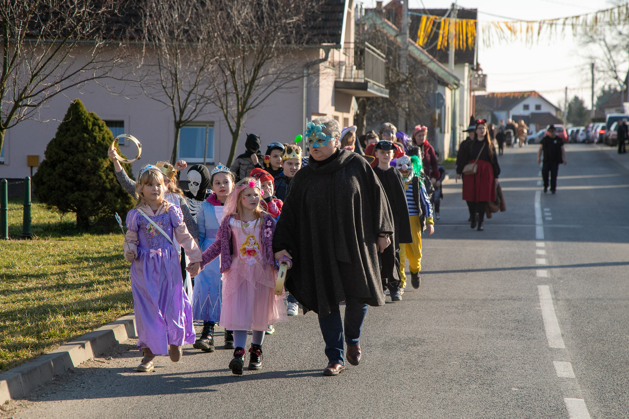 Image 5613895 (auto)