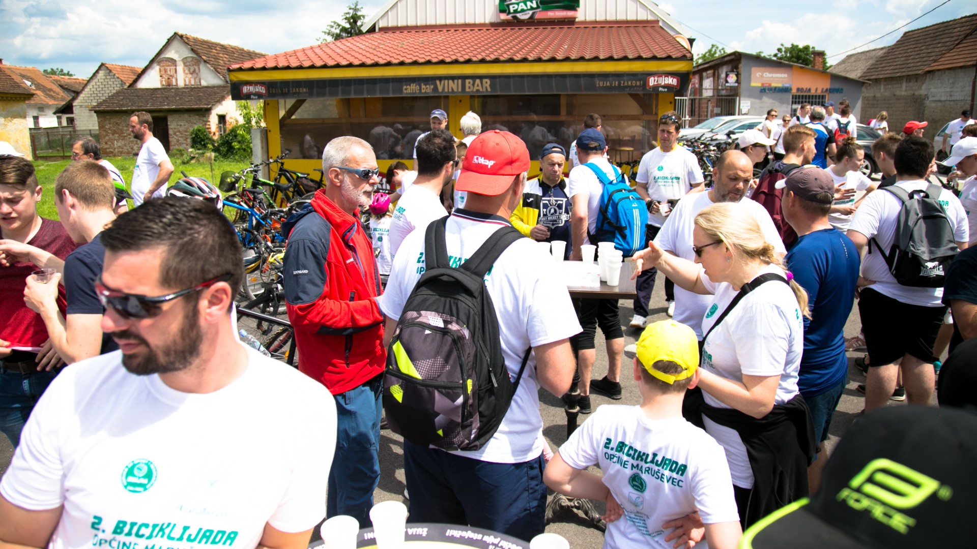 Image 3652557 (auto) Image 3652557 (auto)