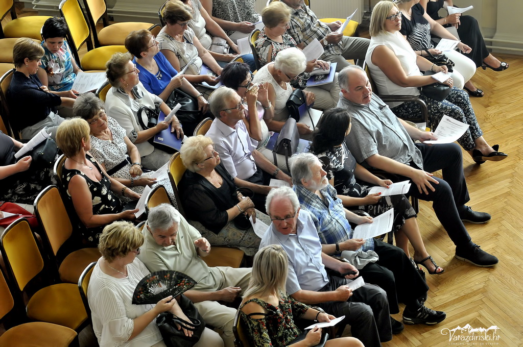 Image 3704327 (auto)