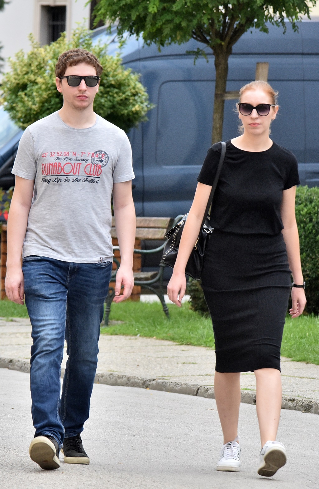 Image 5854151 (auto)