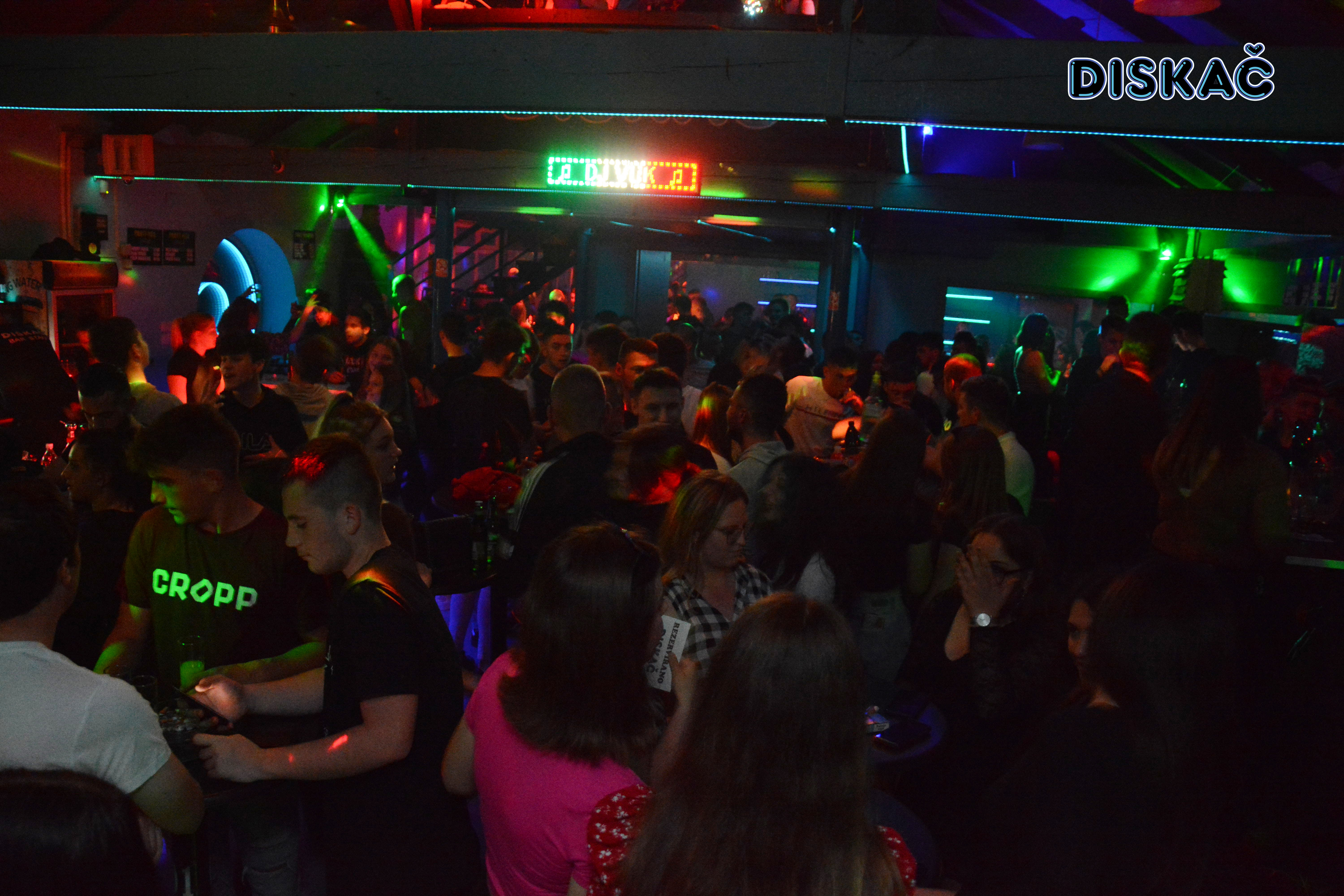 Diskac_Studentski Mega Party_Shooters_Boat_Party