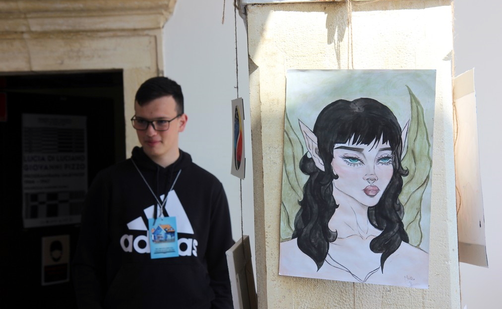 Prva privatna gimnazija s pravom javnosti