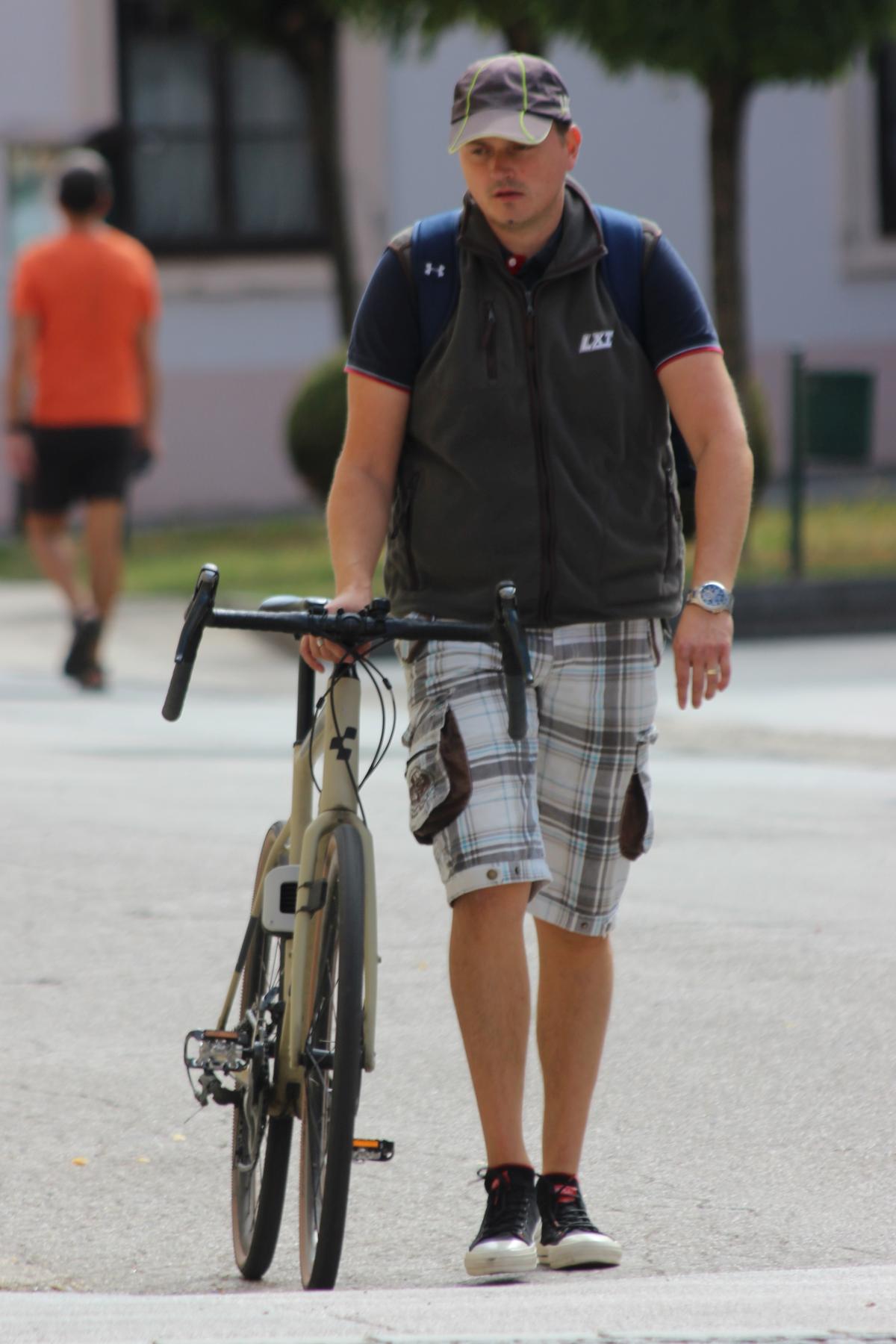 Image 5442660 (auto)