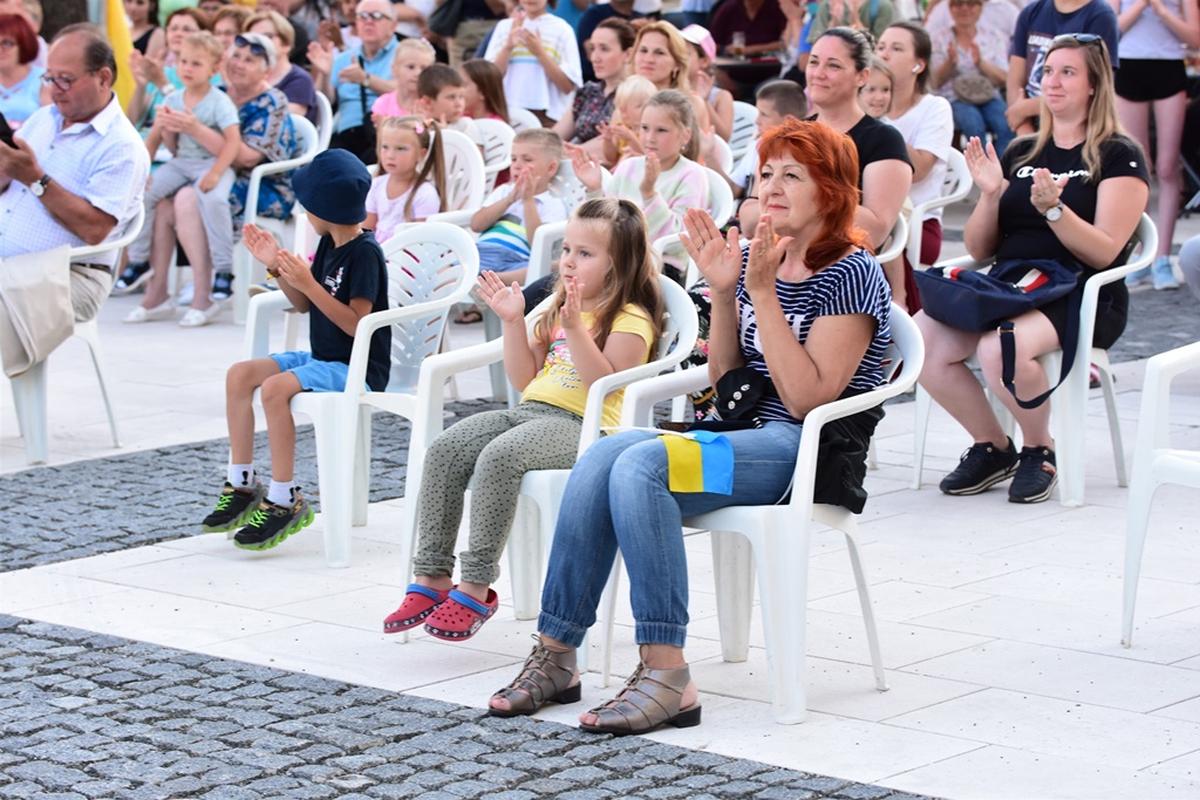 Image 5420540 (auto)