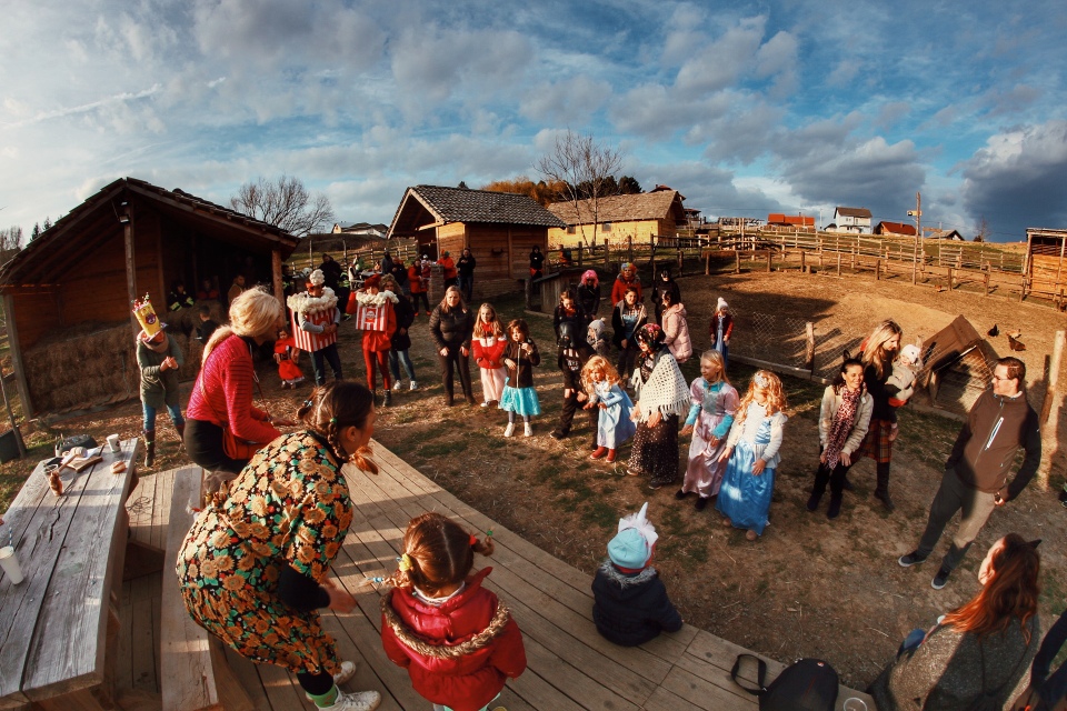 Image 4112855 (auto) Image 4112855 (auto)