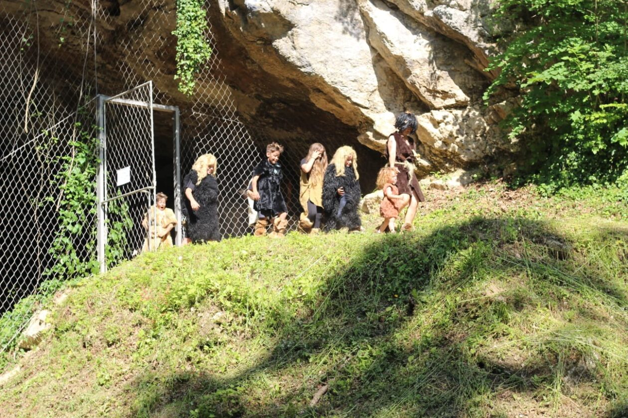 4f74669e-9bb6-401e-89ee-216b34ade3a9