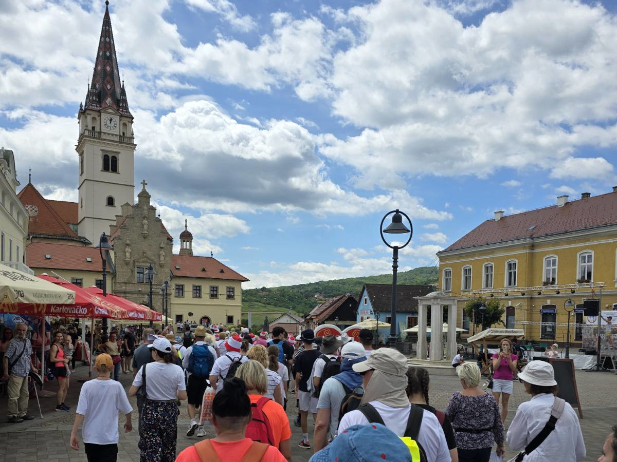 503723160_1283211670470729_4282072309538067673_n