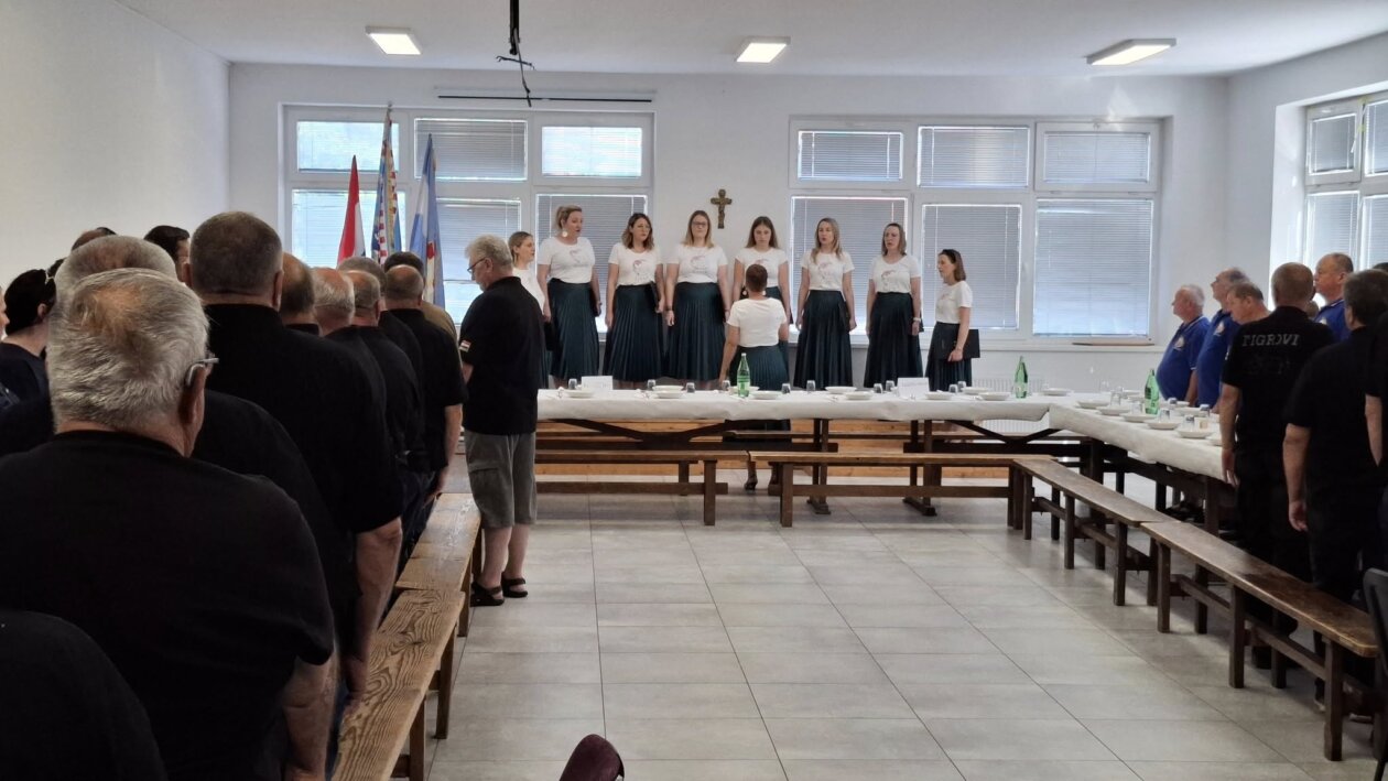 504699164_9877377529011824_5915354424131690063_n